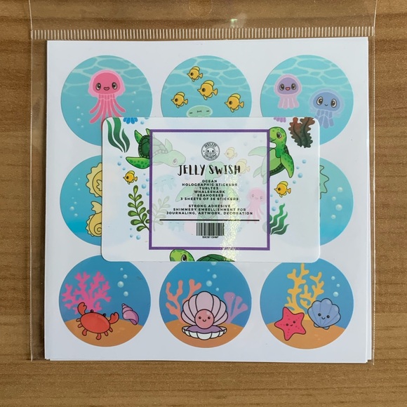 016. Jelly Swish Holographic Sea Creature Stickers 2 Packs - Picture 7 of 12